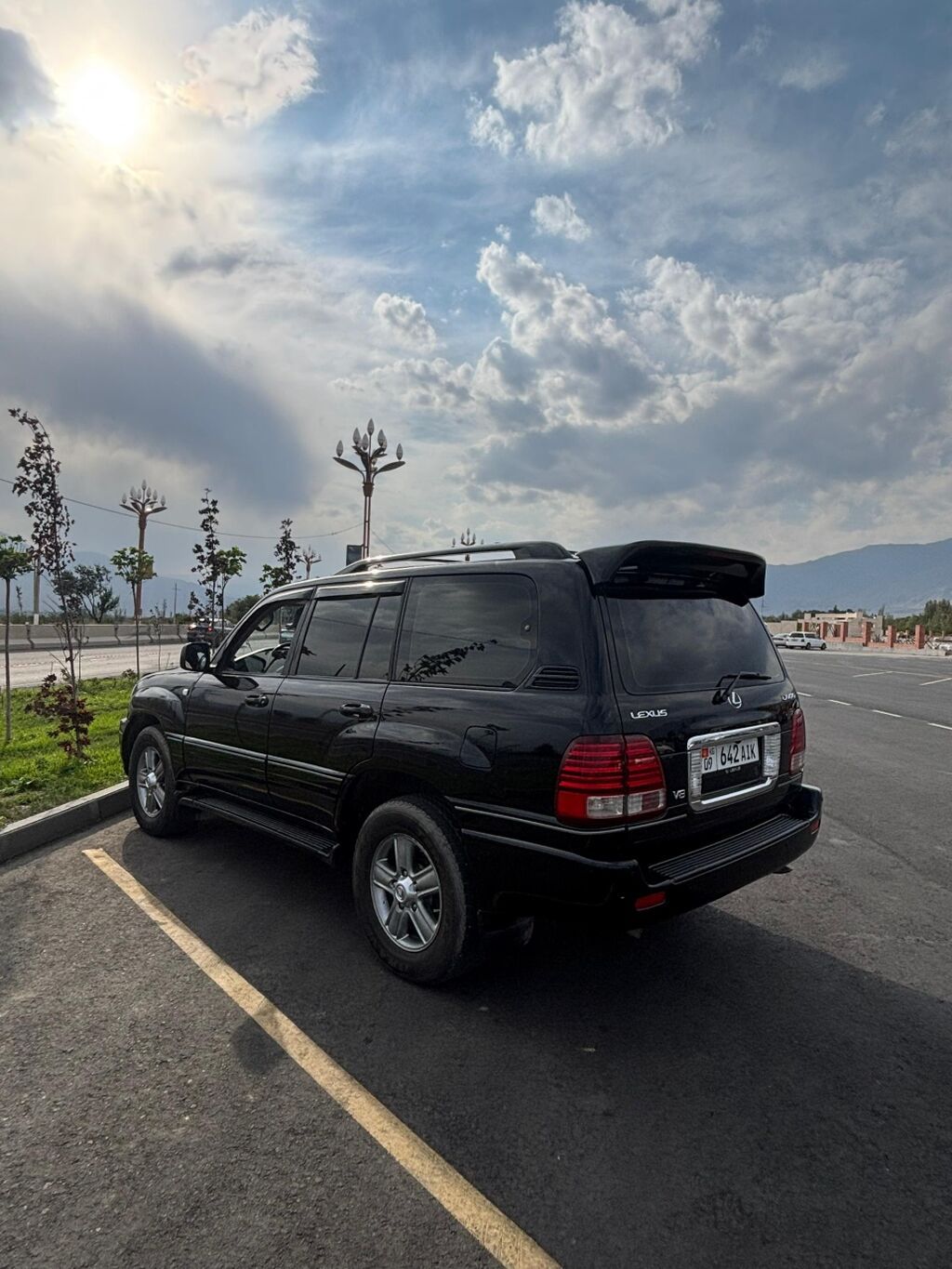Lexus LX: 2007 г., 4.7 л, Внедорожник: фото 8