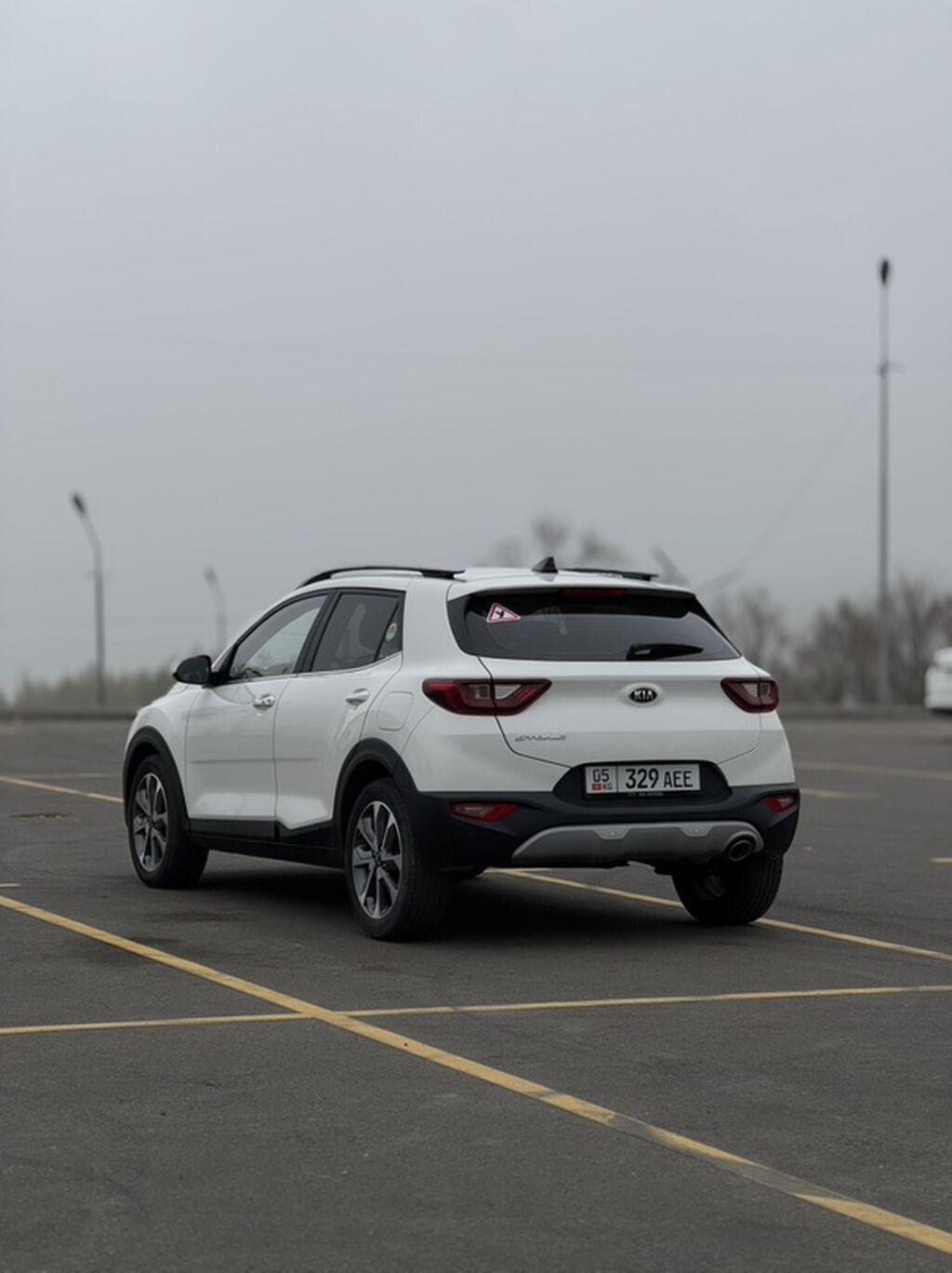 Kia Stonic: 2019 г., 1.4 л, Автомат, Бензин, Кроссовер: фото 3