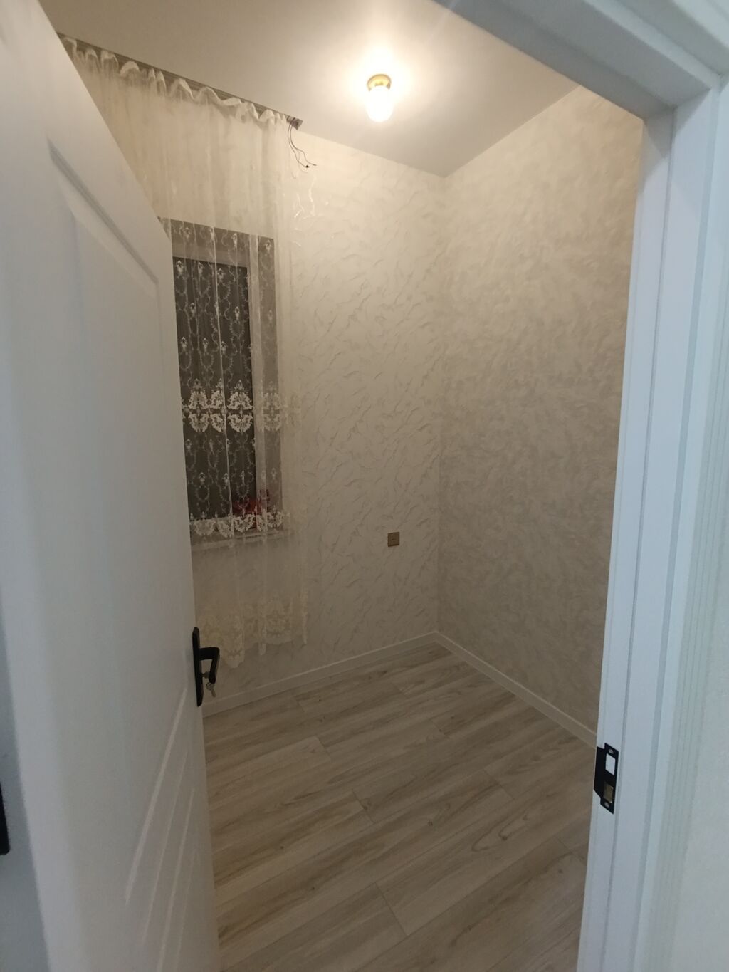 4 otaqlı, 68 kv. m, Kredit yoxdur, Yeni təmirli