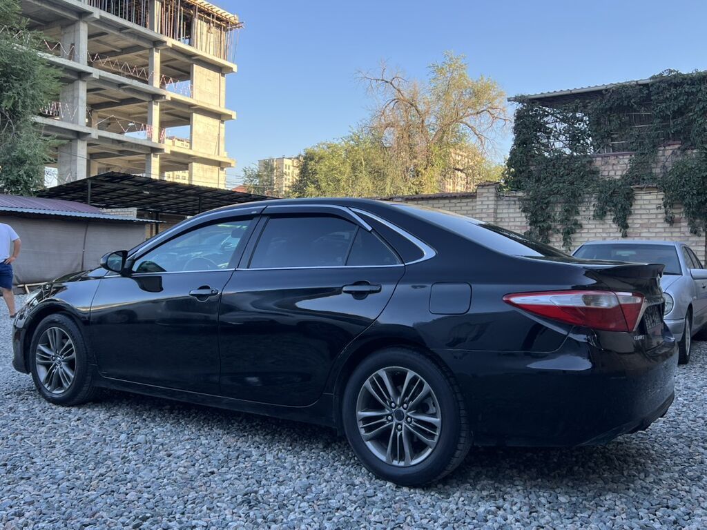 Toyota Camry: 2017 г., 2.5 л, Автомат, Бензин, Седан: фото 5