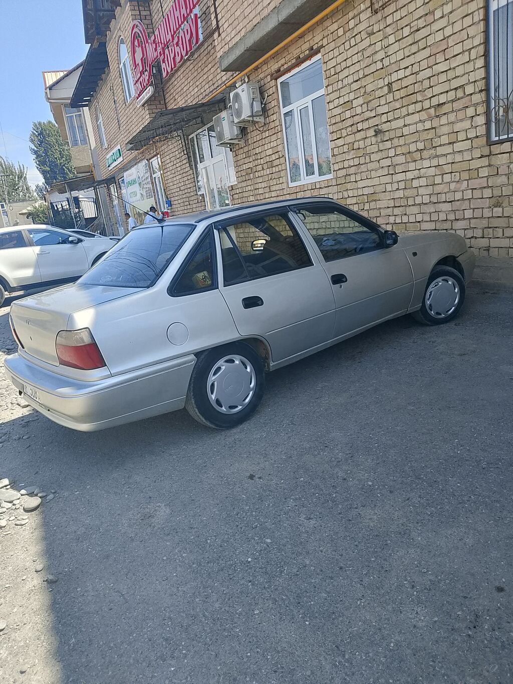 Daewoo Nexia: 2008 г., 1.5 л, Бензин, Седан: фото 2