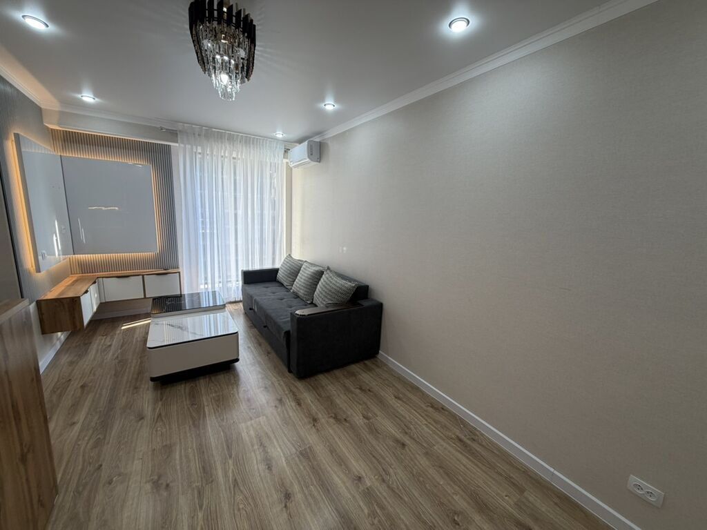 Студия, 55 м², ул. Горького / Алматинка Элитка, 10 этаж, Дизайнерский ремонт: фото 2