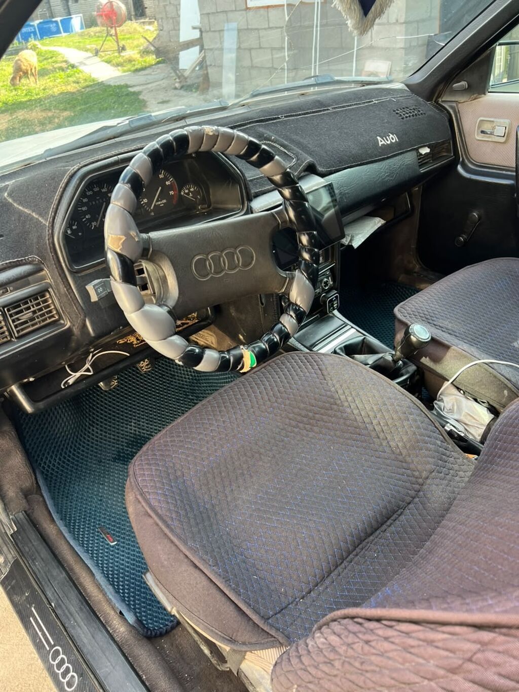 Audi 100: 1989 г., Механика, Бензин, Седан: фото 6