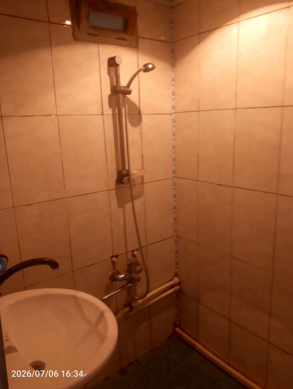 Zabrat 3 otaqlı, 65 kv. m, Orta təmir