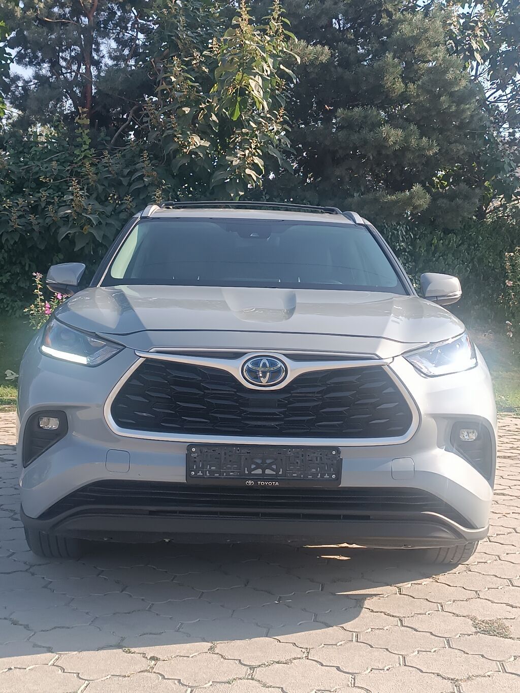 Toyota Highlander: 2021 г., 2.5 л, Автомат, Гибрид, Кроссовер: фото 2