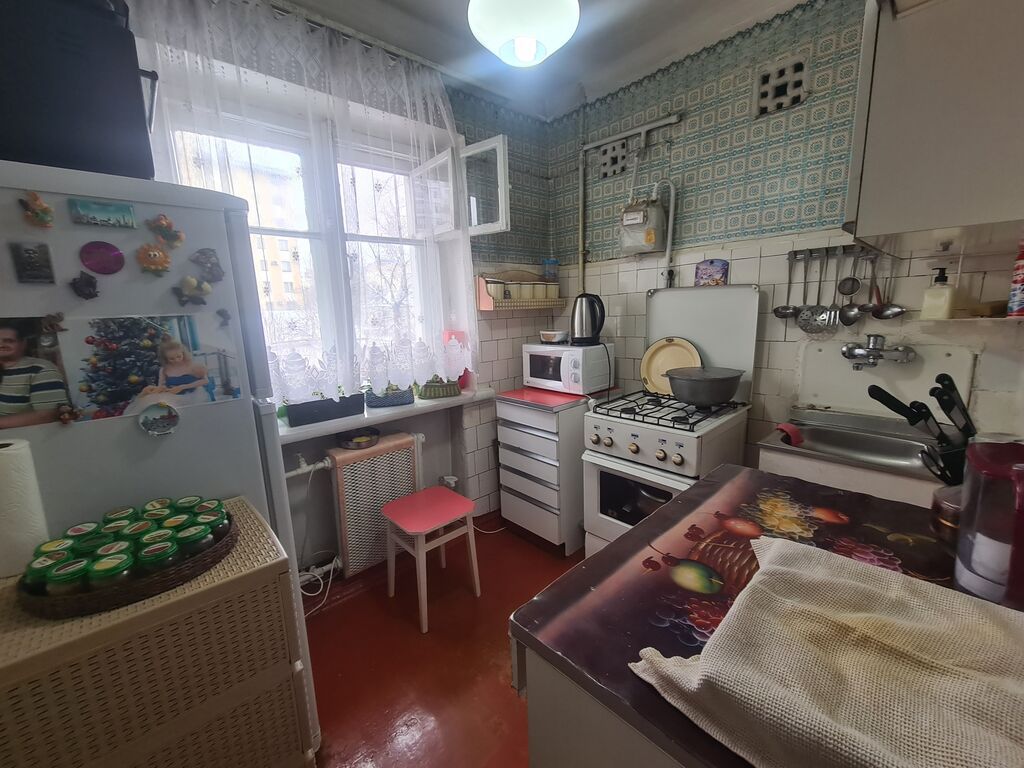 2 комнаты, 44 м², Золотой квадрат Хрущевка, 2 этаж, Старый ремонт: фото 5