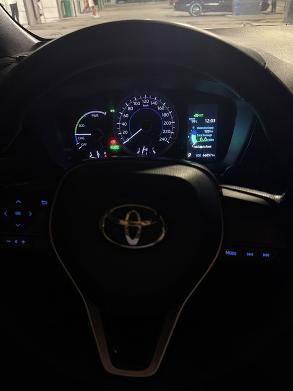 Toyota Levin: 2021 г., 1.8 л, Вариатор, Гибрид, Седан: фото 4