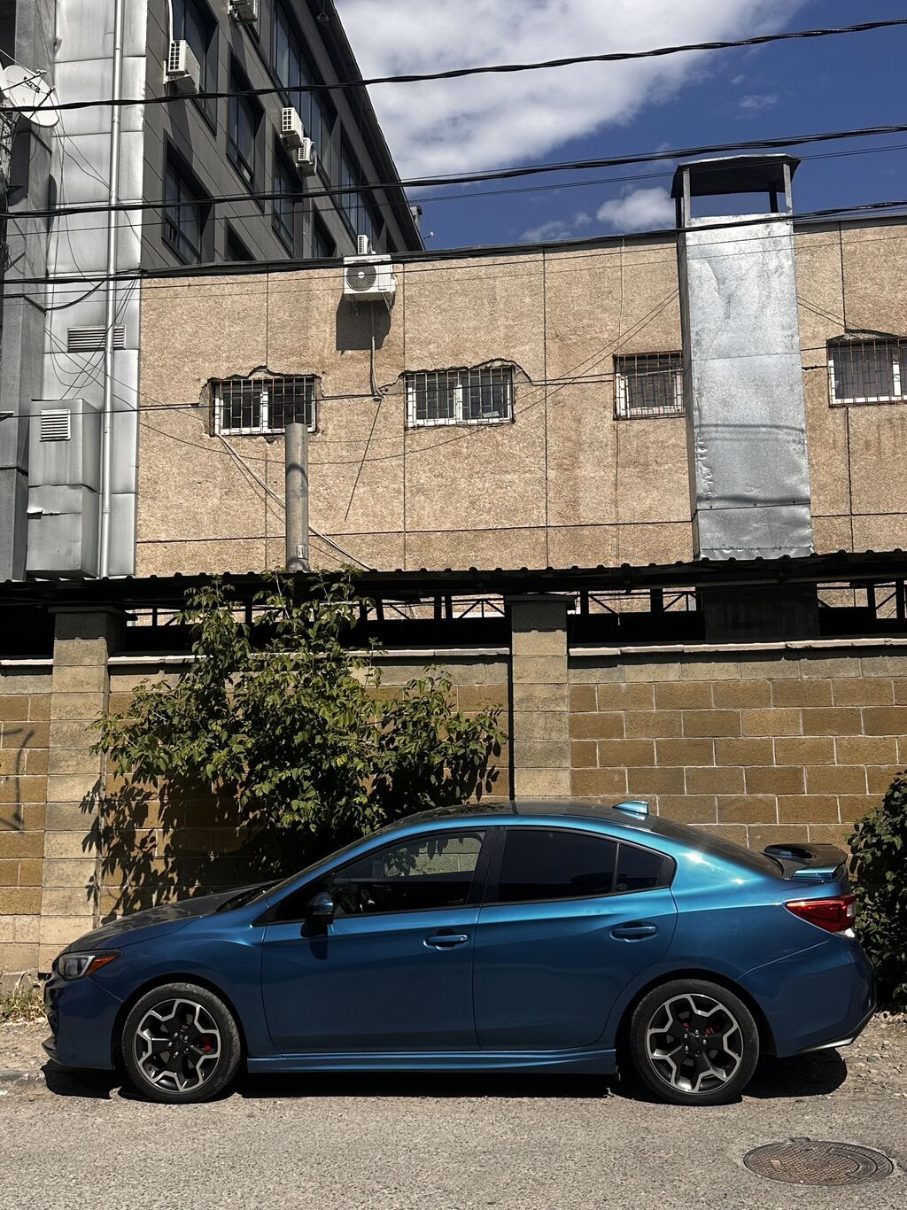 Subaru Impreza: 2017 г., 2 л, Вариатор, Бензин, Седан
