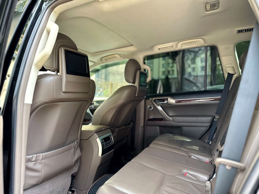 Lexus GX: 2010 г., 4.6 л, Автомат, Бензин, Внедорожник: фото 8