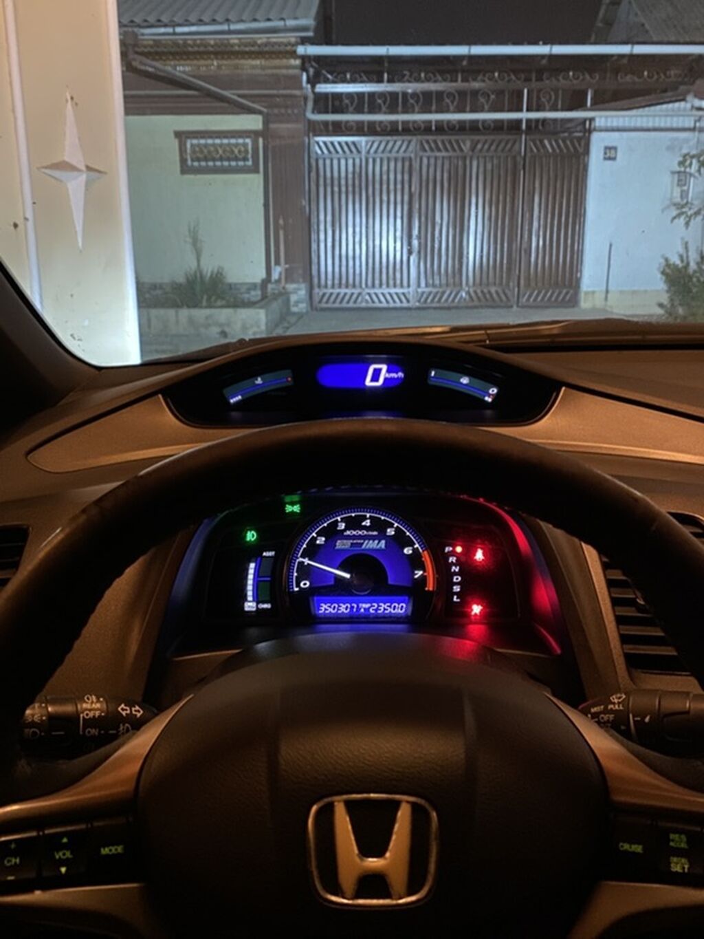 Honda Civic: 2008 г., 1.3 л, Автомат, Гибрид, Седан: фото 5