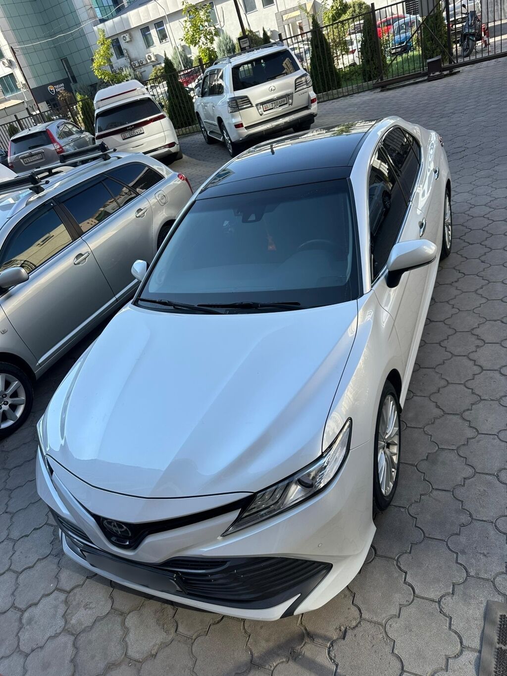 Toyota Camry: 2019 г., 2.5 л, Автомат, Бензин, Седан: фото 4
