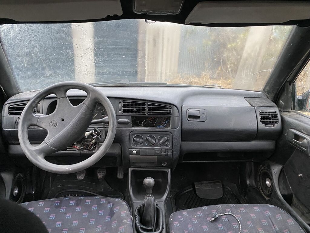 Volkswagen Golf: 1993 г., Хэтчбэк: фото 6