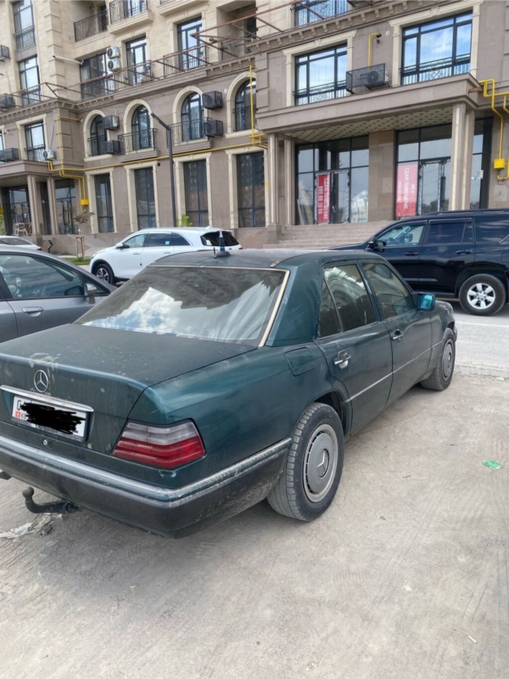 Mercedes-Benz E-Class: 1994 г., 2.2 л, Автомат, Бензин, Седан: фото 3