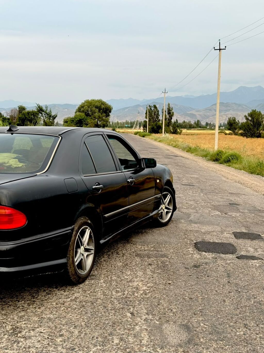 Mercedes-Benz E-Class: 1995 г., Седан: фото 4