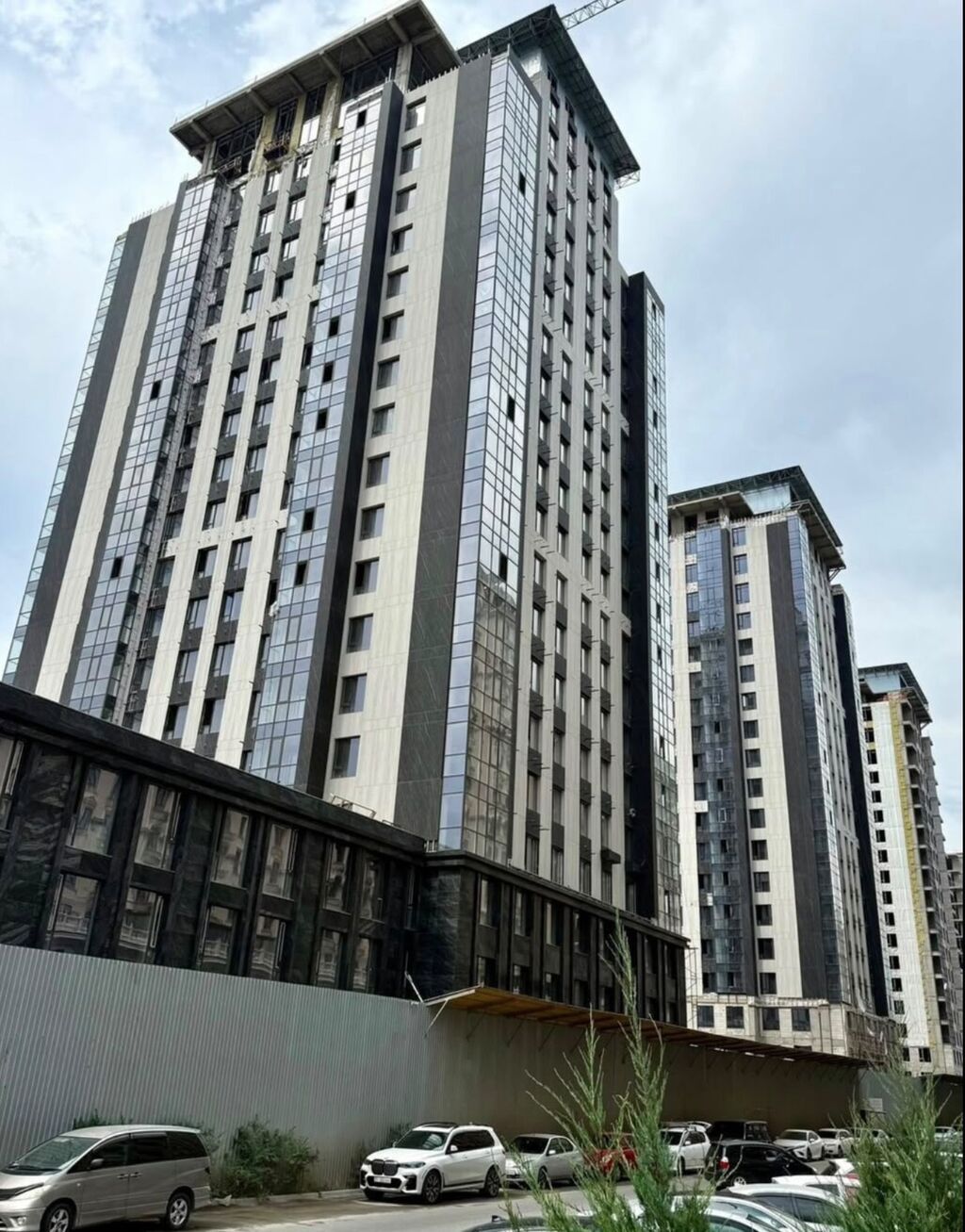 2 комнаты, 86 м², Асанбай мкр Элитка, 4 этаж, ПСО (под самоотделку): фото 1