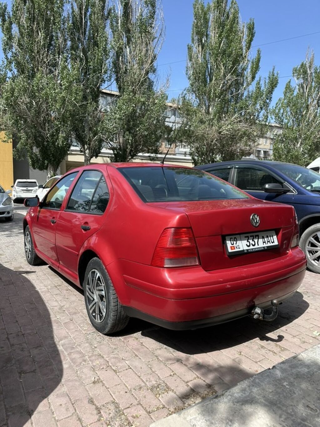 Volkswagen Bora: 2003 г., 1.6 л, Механика, Бензин, Седан: фото 8