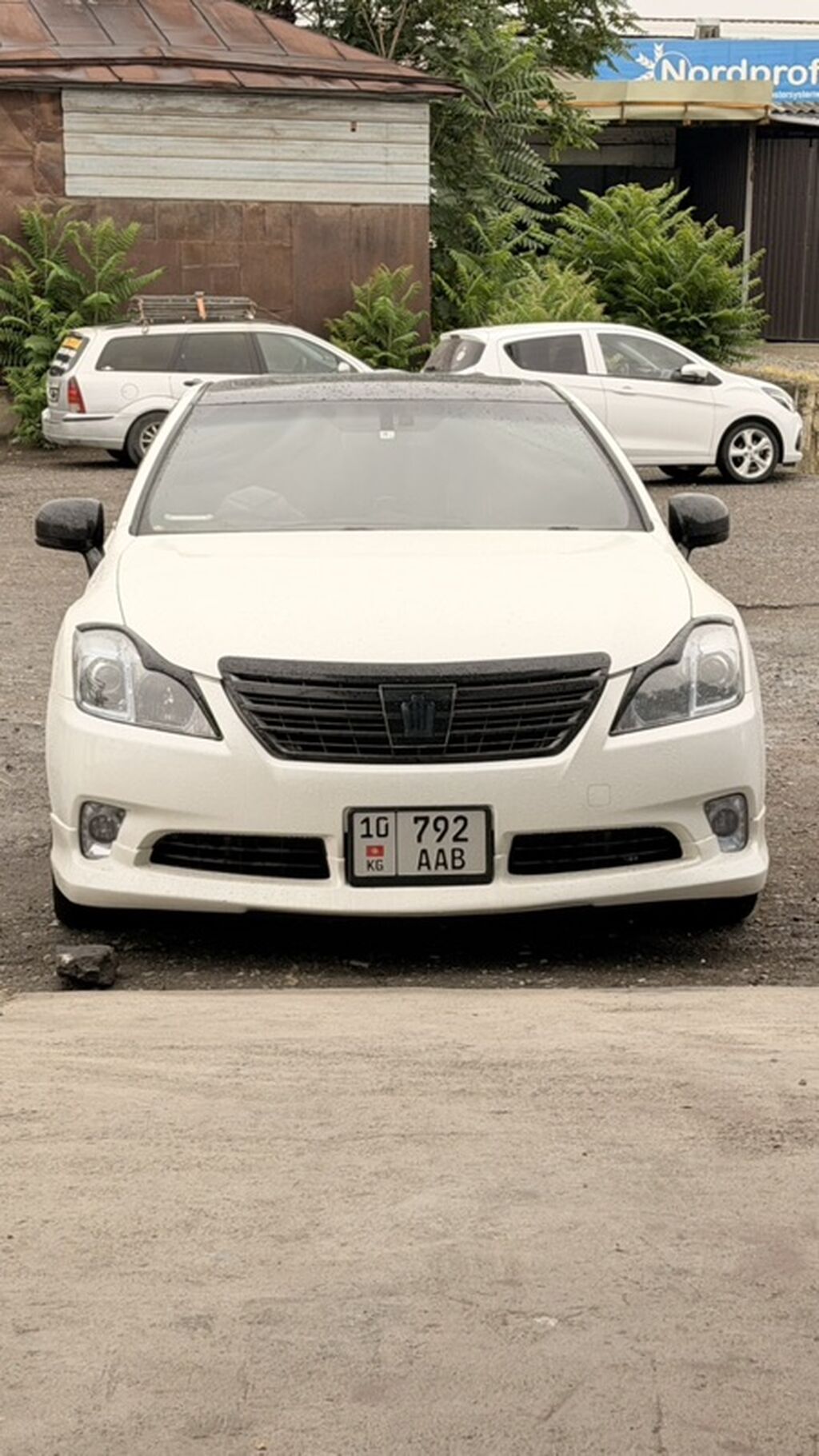 Toyota Crown: 2010 г., Автомат, Бензин, Седан: фото 3