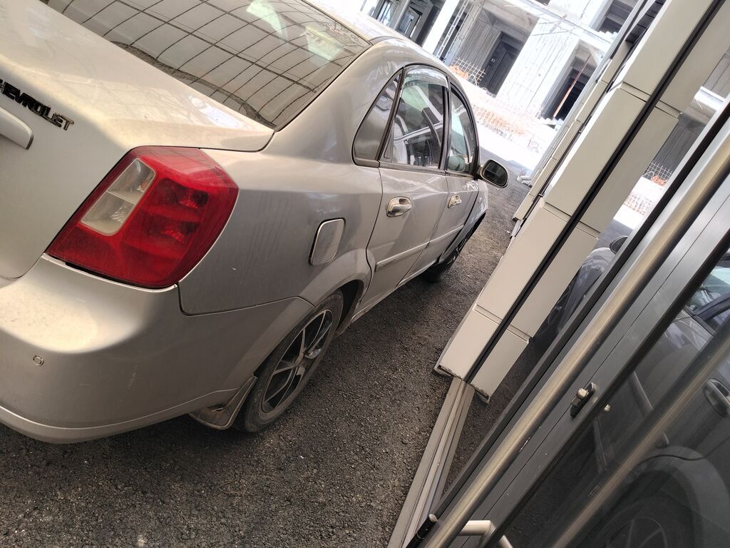 Chevrolet Lacetti: 2005 г., Механика, Бензин, Седан: фото 2