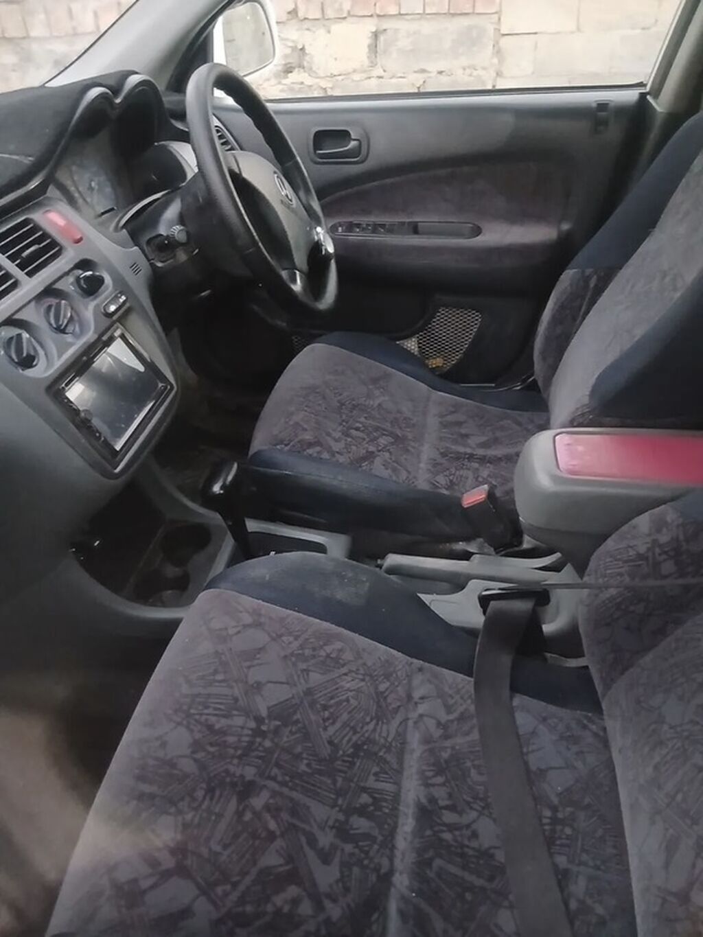 Honda HR-V: 1999 г., 1.6 л, Автомат, Бензин, Кроссовер: фото 3