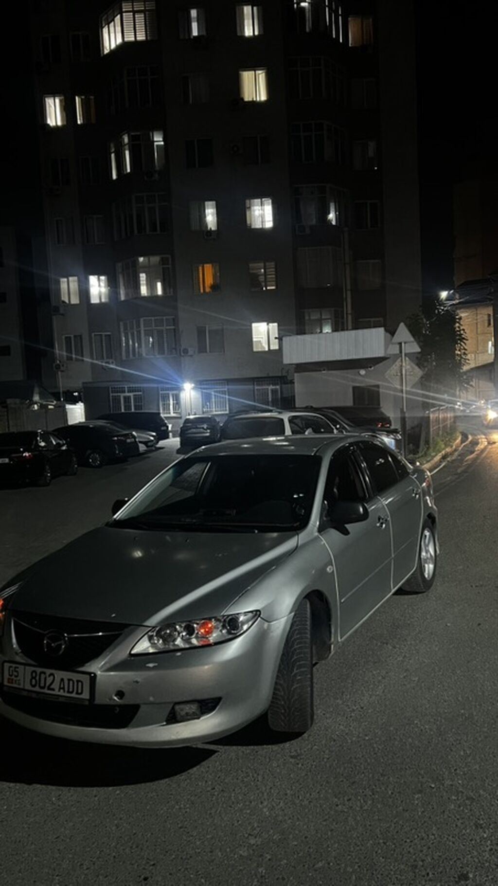 Mazda 6: 2002 г., 2 л, Механика, Бензин, Седан: фото 3