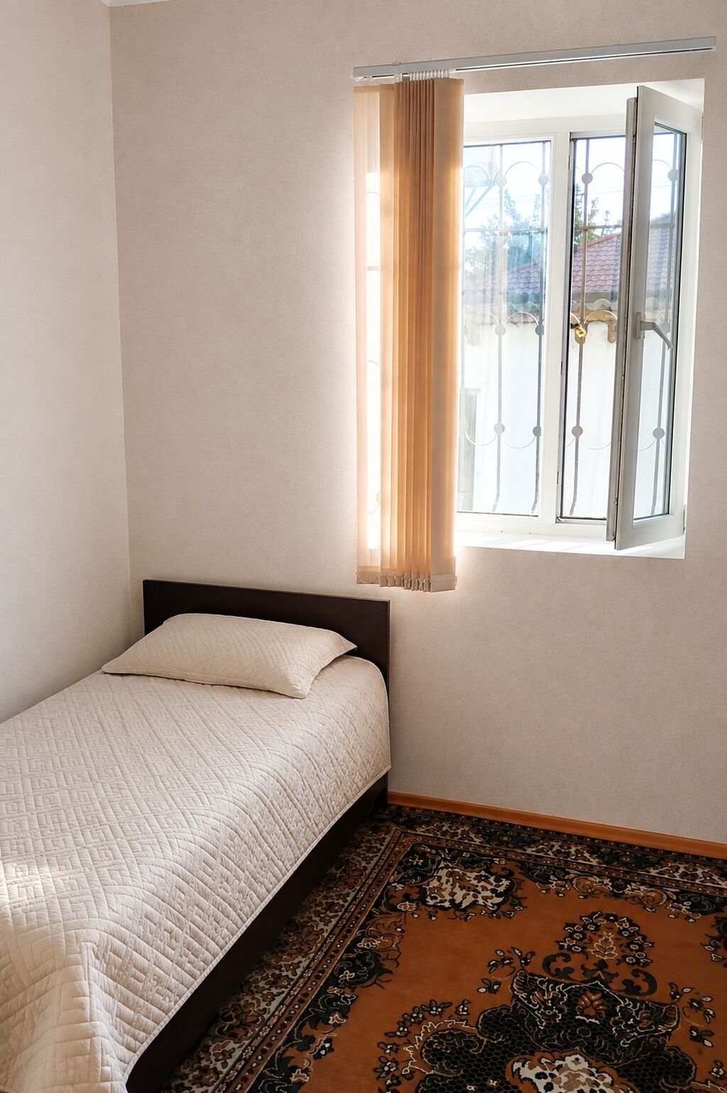 4 otaqlı Heyet evi– tam təchizatlı mebelerle birge tecili satilir 6