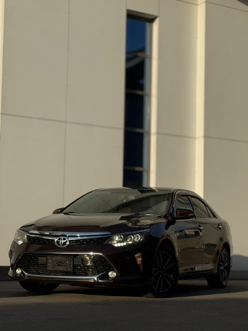 Toyota Camry 2017, 2.5 л, автомат, седан: фото 2