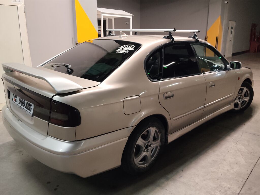 Subaru Legacy: 1999 г., 2 л, Автомат, Бензин, Седан: фото 2