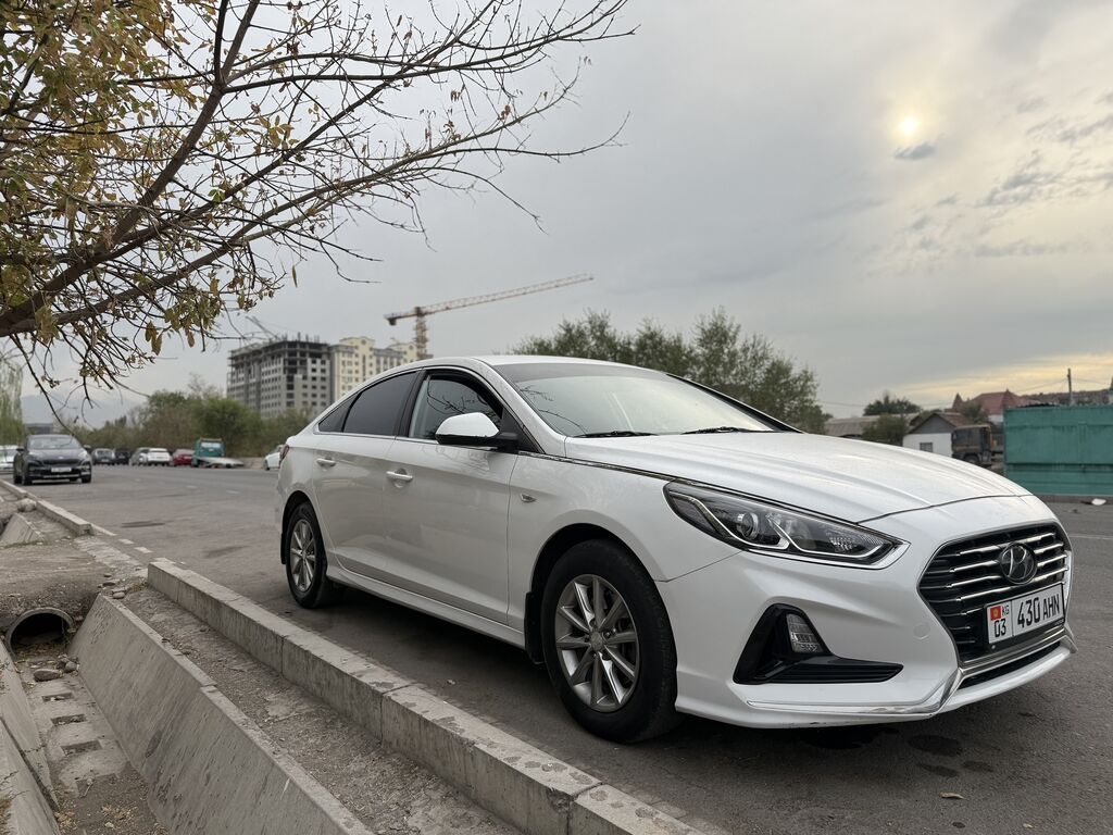 Hyundai Sonata: 2018 г., 2 л, Автомат, Газ, Седан: фото 4