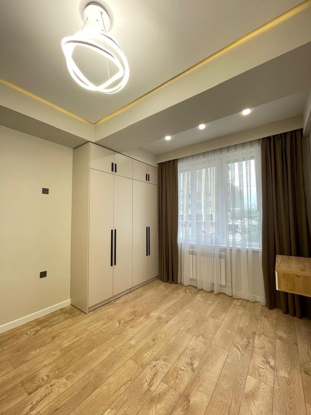 2 комнаты, 53 м², Элитка, 3 этаж, Дизайнерский ремонт — фото 2