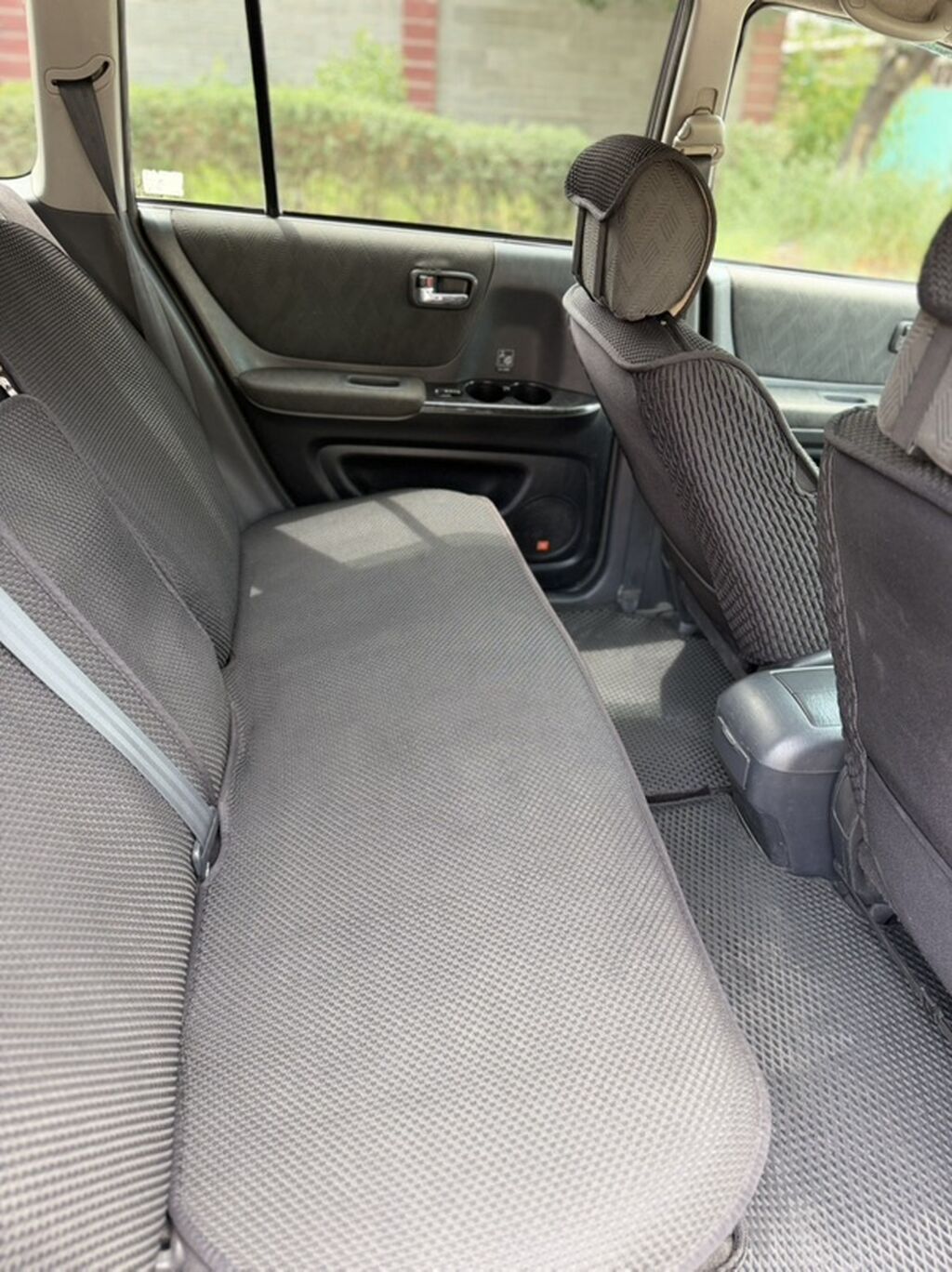 Toyota Kluger: 2002 г., 3 л, Автомат, Бензин, Кроссовер: фото 8