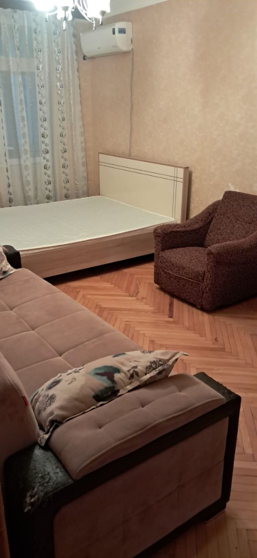 Сдаётся 3-комнатная квартира в старом фонде, Gənclik, 80 м², 850 AZN/мес, фото 4 / 12