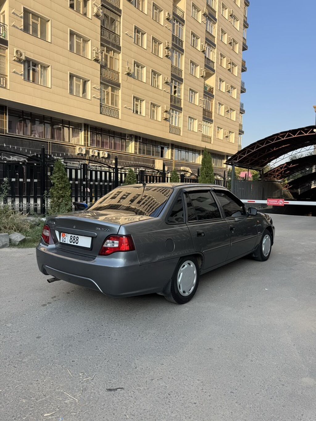 Daewoo Nexia: 2013 г., 1.5 л, Механика, Бензин: фото 1