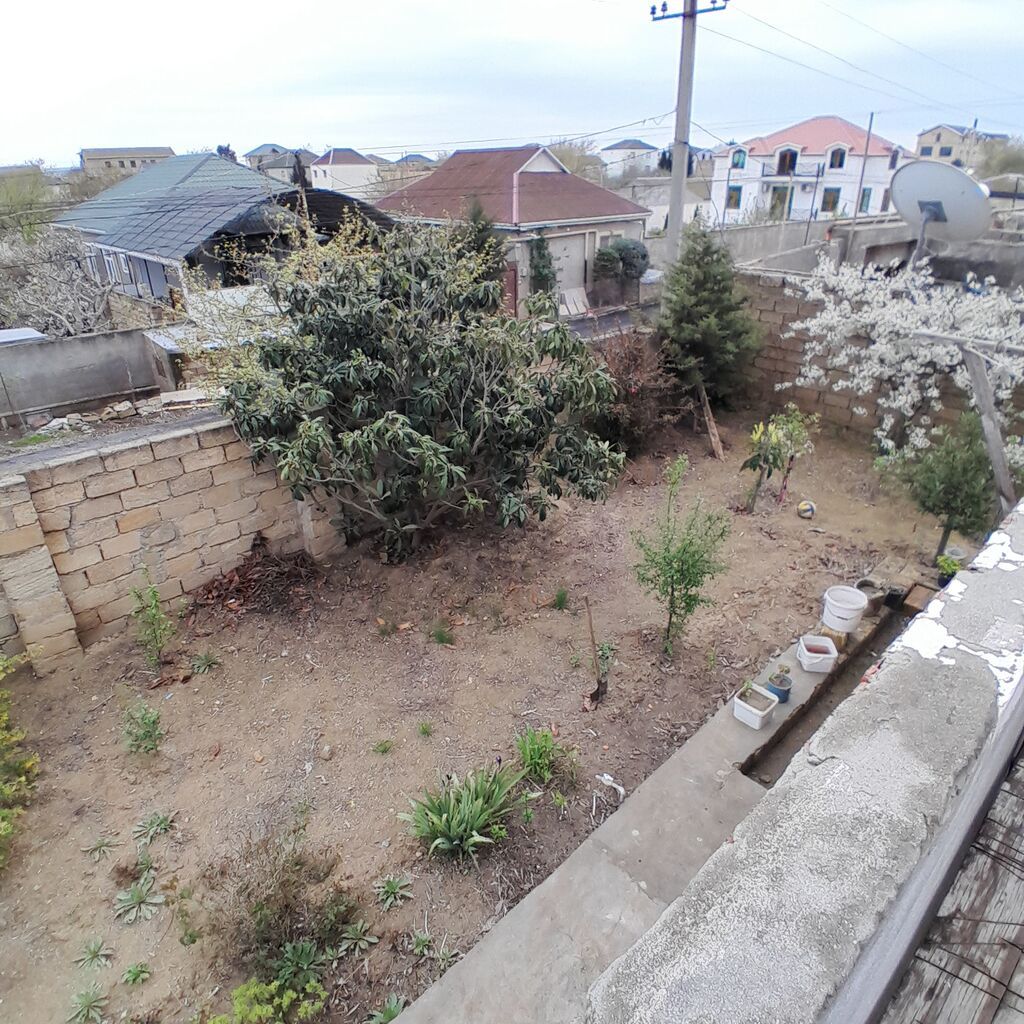 6 otaqlı, 230 kv. m, Yeni təmirli