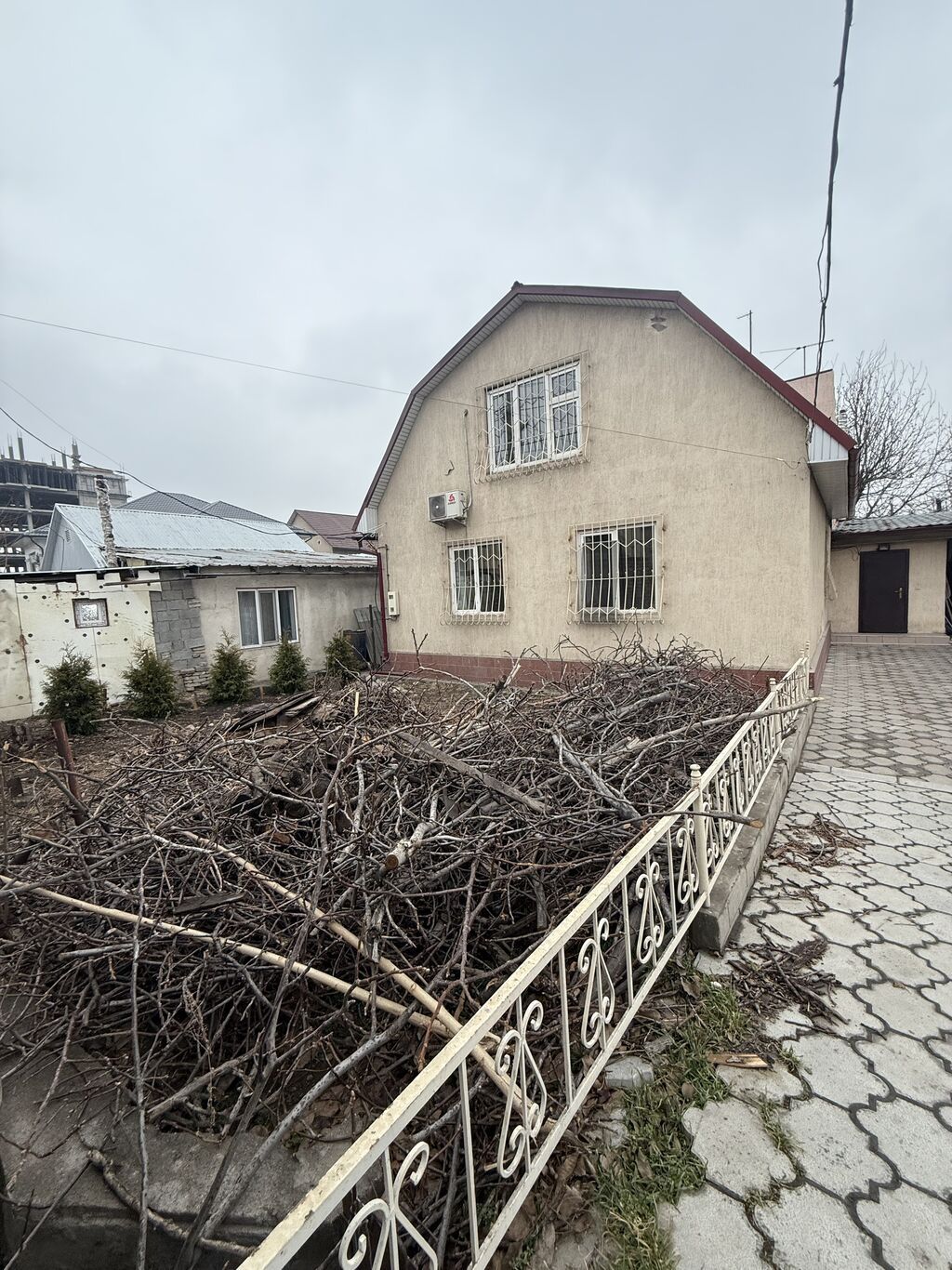 *Продается дом в Золотом Квадрате!* Ул. Айдаралиева 8 (между — фото 2