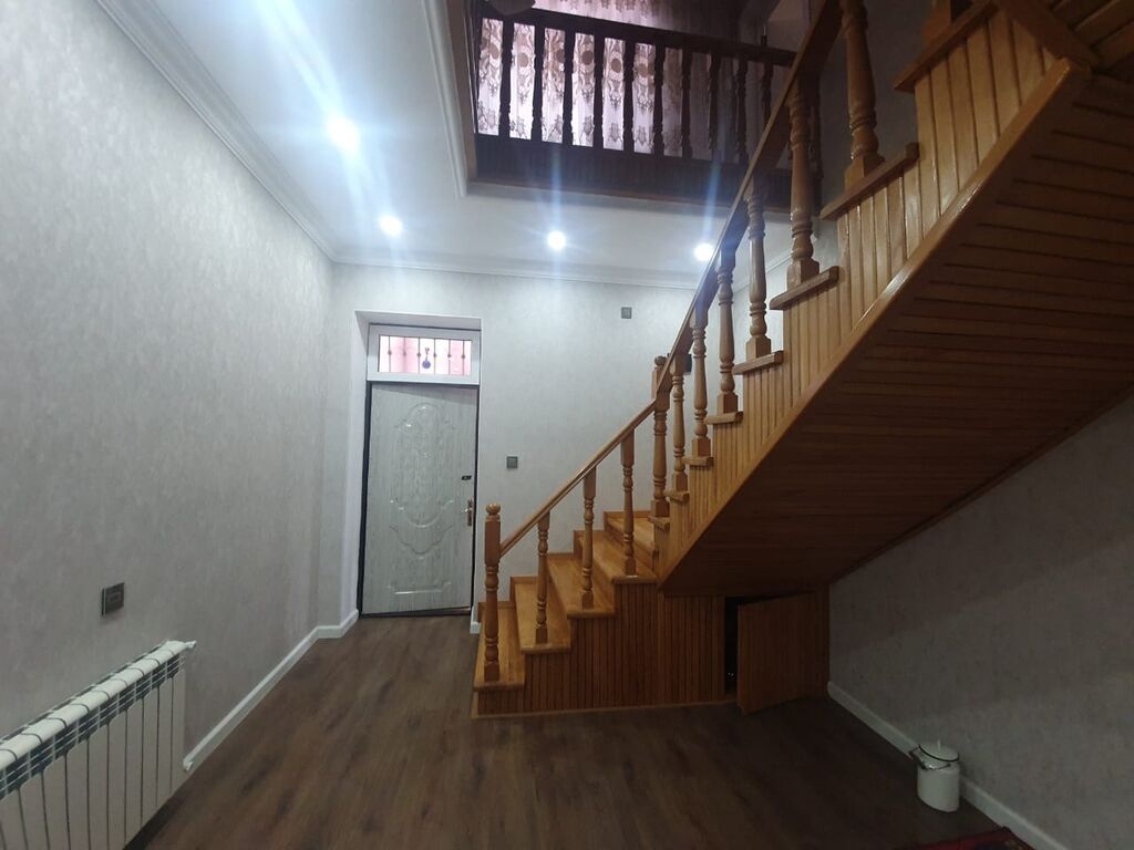 Bakıxanov qəs. 6 otaqlı, 200 kv. m, Yeni təmirli