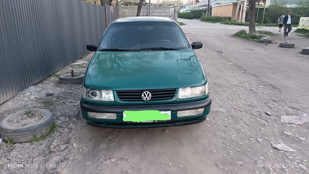 Volkswagen Passat: 1994 г., Механика, Бензин, Седан: фото 1