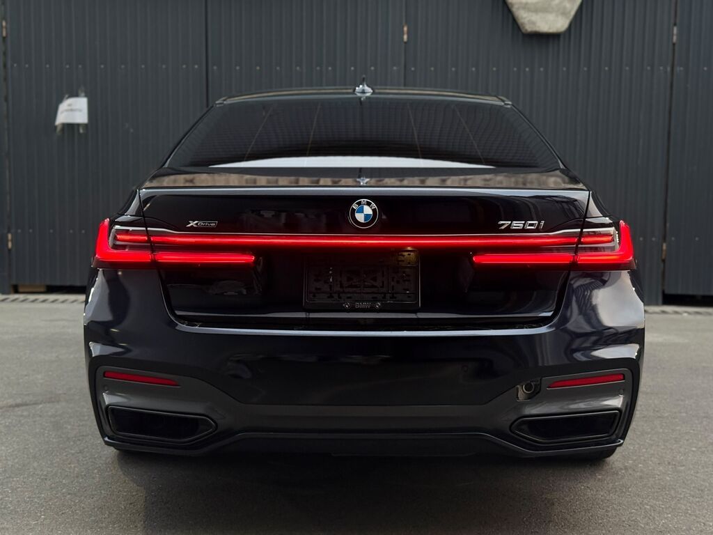 BMW 7 series: 2021 г., 4.4 л, Автомат, Бензин, Седан: фото 5