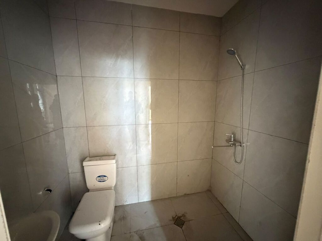 2 otaqlı, Yeni tikili, 83 kv. m