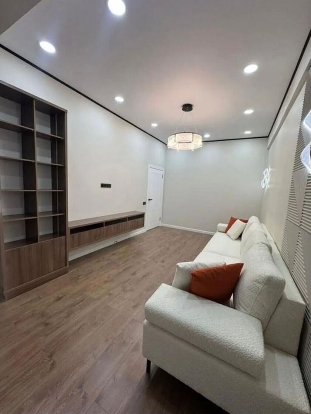 2 комнаты, 61 м², Элитка, 5 этаж, Дизайнерский ремонт — фото 2