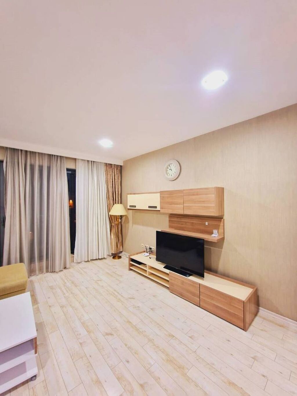 Сдаётся 3-комнатная квартира, Sahil, 115 м², 2 600 AZN/мес, фото 3 / 12