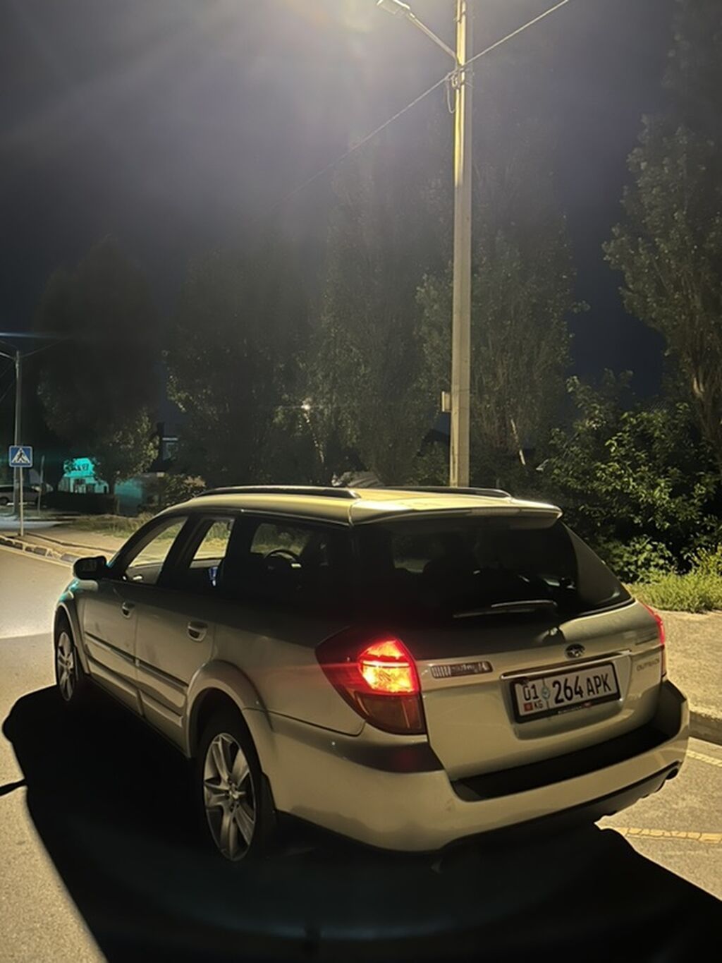 Subaru Outback 2003 г., 2.5 л, автомат: фото 5