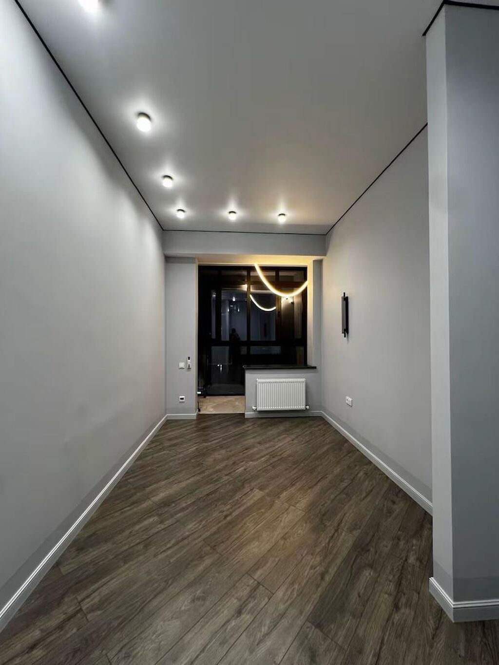 2 комнаты, 61 м², Асанбай мкр Элитка, 8 этаж, Дизайнерский ремонт: фото 2