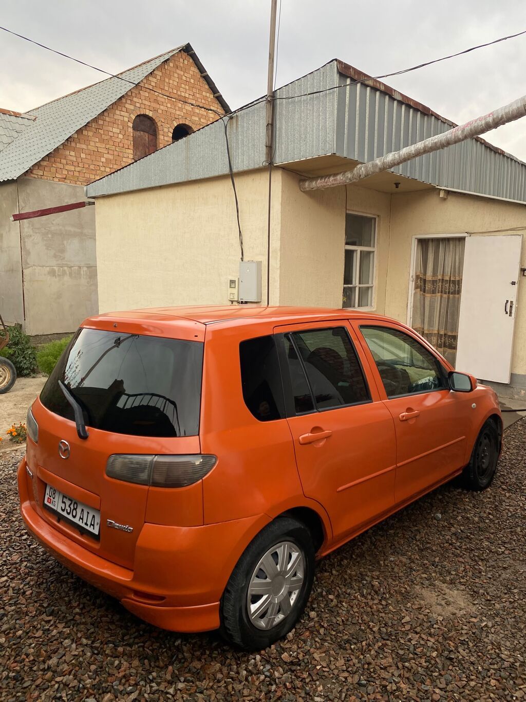 Mazda Demio: 2002 г., 1.5 л, Автомат, Бензин, Хэтчбэк: фото 6
