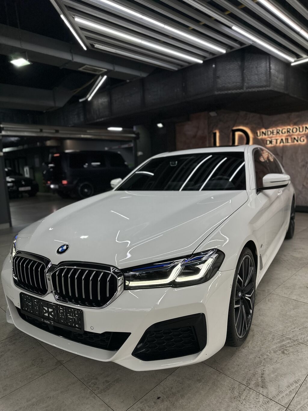 BMW 5 series: 2020 г., 3 л, Автомат, Бензин, Седан: фото 2