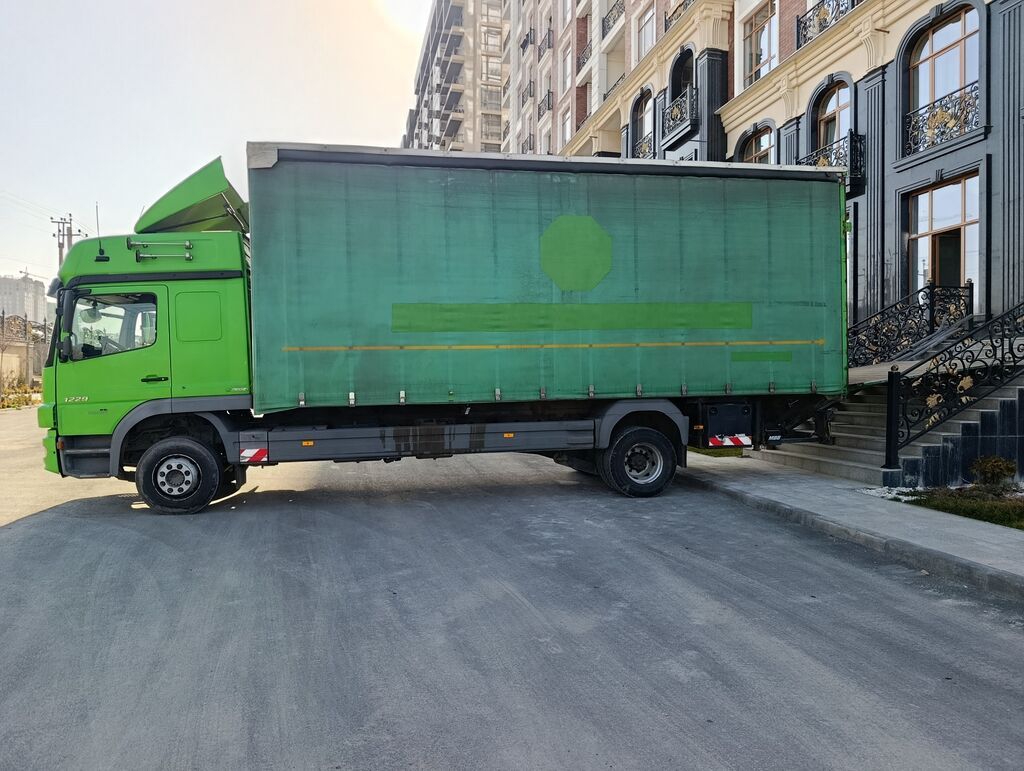 Грузовой автомобиль тентованный (еврофургон) - Марка: Mercedes-Benz: фото 5