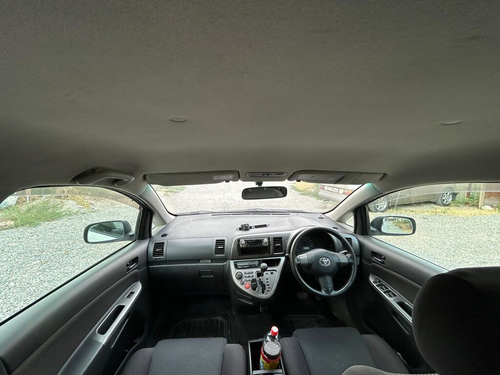 Toyota WISH: 2003 г., 1.8 л, Автомат, Бензин, Универсал: фото 4