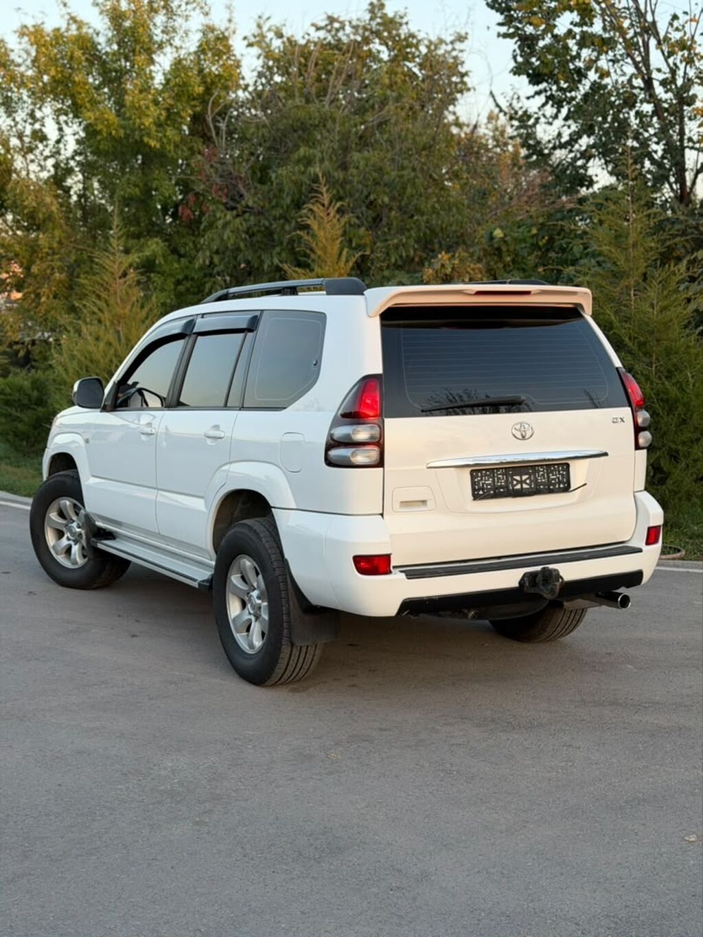 Toyota Land Cruiser Prado: 2008 г., 2.7 л, Автомат, Газ, Внедорожник: фото 2