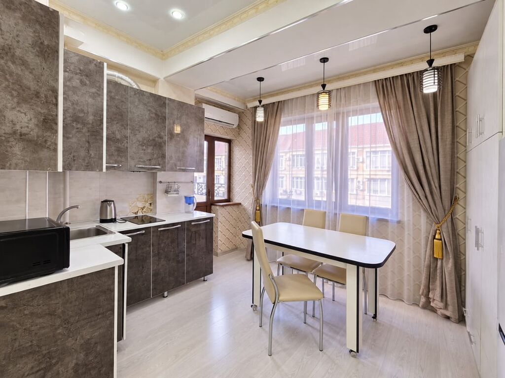 Сдаю 2-кв Токтогула / Исанова, С ремонтом, техникой, 8/10, 50 Квм: фото 4