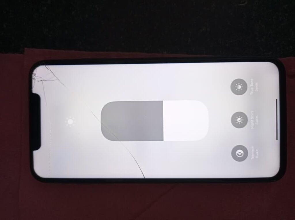 IPhone XS Max, золотой, 256 ГБ. Акб 70% Face id True Tone Обмен: фото 5