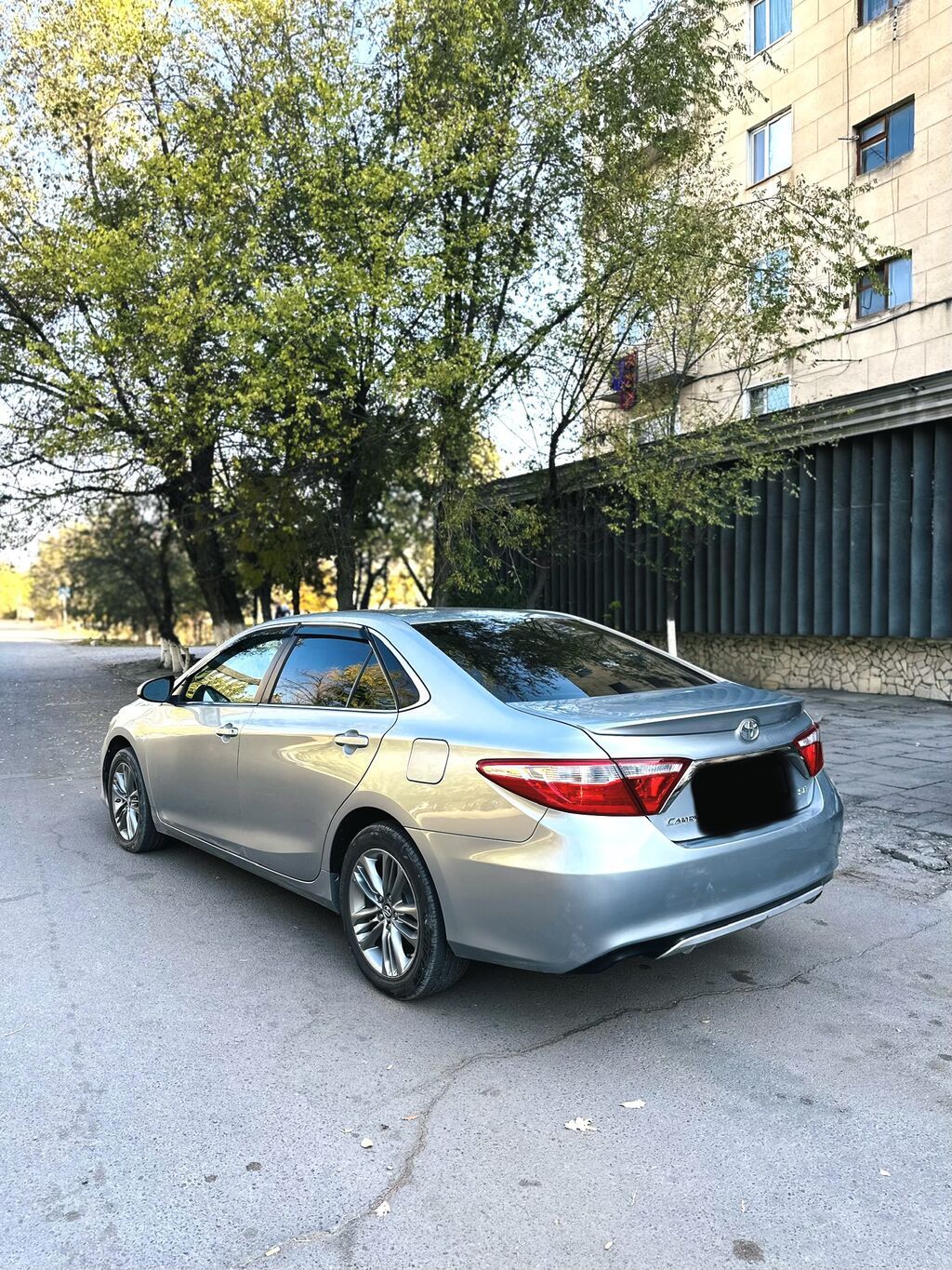 Toyota Camry: 2016 г., 2.5 л, Автомат, Бензин, Седан: фото 2